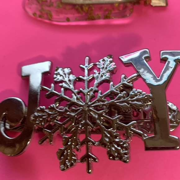 Two hair barrettes - Picture 4 of 4